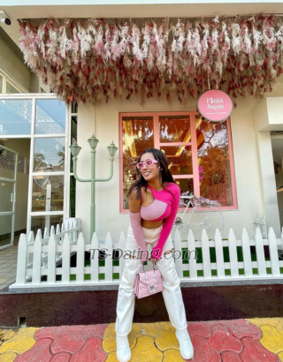 trans girl Genzjulia 2464950