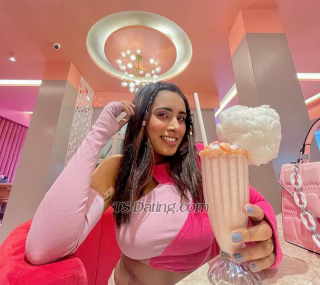 trans girl Genzjulia 2465015