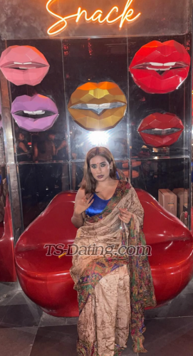 trans girl Genzjulia 2465526