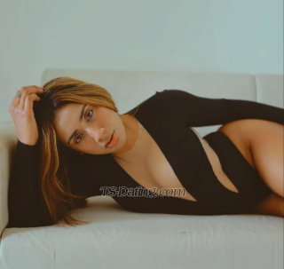 trans girl Genzjulia 2469869