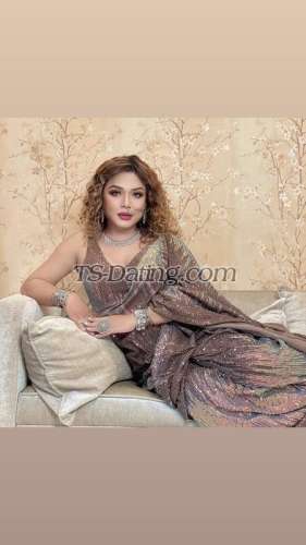 trans girl GeorgiaHadid 6510913