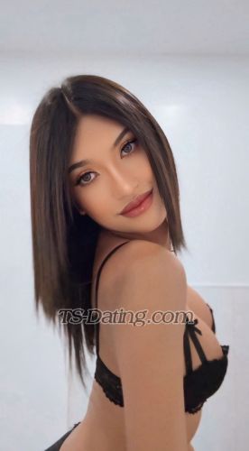 Shemale-Gina15-8739993