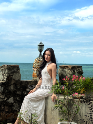 trans girl GinaSexyThai 0227875