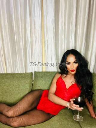 trans girl Glossy69 7113951 trans girl Glossy69 7113951