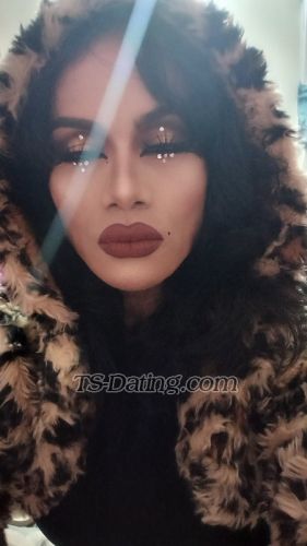 trans girl Glossy69 9902660