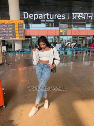 trans girl Goldy24 0393362 trans girl Goldy24 0393362