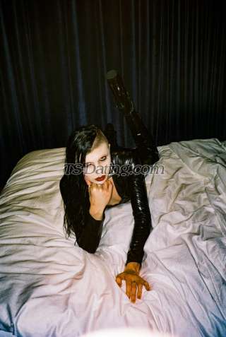 trans girl GothGoddess 0967054