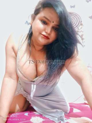 trans girl Gunats44 7481140 trans girl Gunats44 7481140