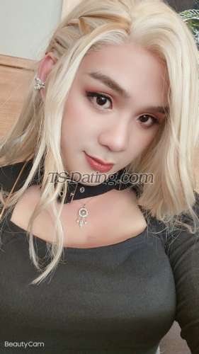 trans girl Hannahyyy 3010764 trans girl Hannahyyy 3010764