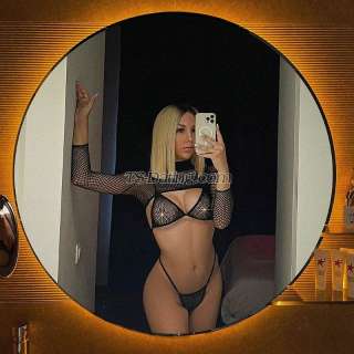 trans girl Helentrans 9927019