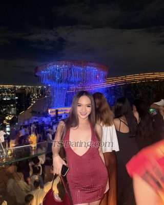 trans girl Hennysy 6055193 trans girl Hennysy 6055193