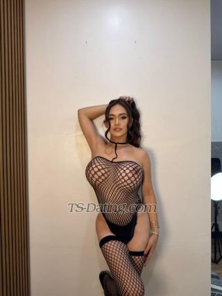 trans girl Hennysy 8700295