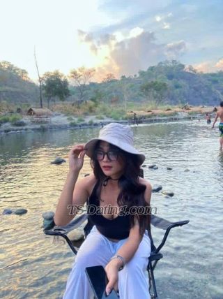 trans girl Hershey04 6748631