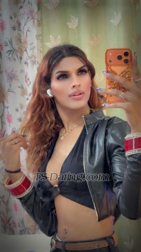 trans girl HeyYana 1118229