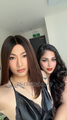 trans girl HighTrio 0705164 trans girl HighTrio 0705164