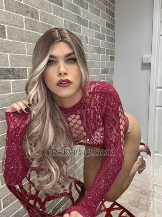 trans girl HotBlondXXL 1277505 trans girl HotBlondXXL 1277505