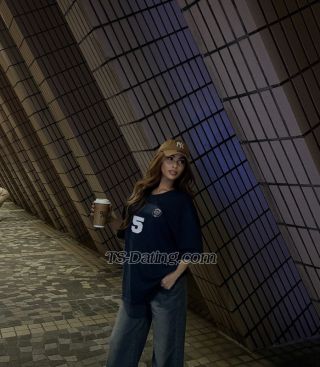 trans girl HotLeng 2606942 trans girl HotLeng 2606942