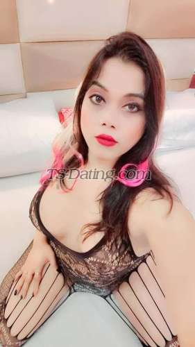 trans girl HotZeenat 0601976 trans girl HotZeenat 0601976