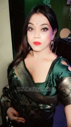 trans girl HotZeenat 1944906 trans girl HotZeenat 1944906