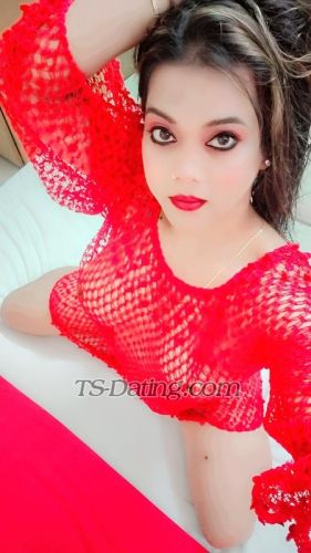trans girl HotZeenat 6737667