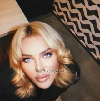 Shemale IamHilary 2451468