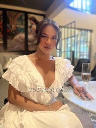 trans girl IamPrescilla 2222274