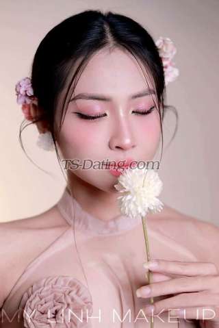 trans girl Ichosochi 1411405 trans girl Ichosochi 1411405