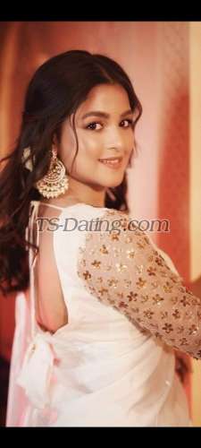 trans girl InayaaM 0020104 trans girl InayaaM 0020104