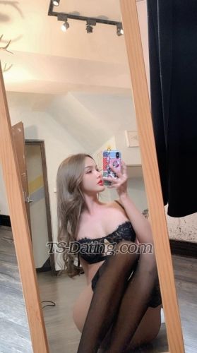 trans girl IngIng 1555139 trans girl IngIng 1555139