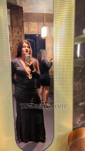 trans girl IshaniXXX 7626183