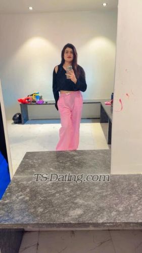 trans girl IshaniXXX 9141198