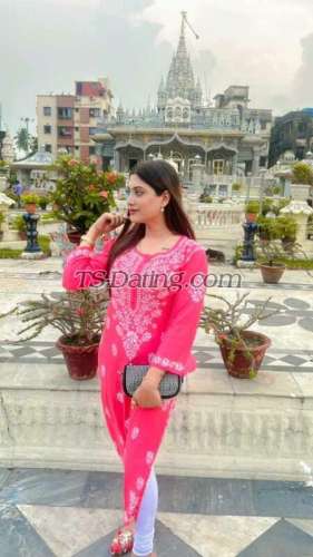 trans girl Ishika0808 8961897