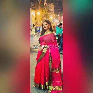 trans girl Ishika0808 8962349