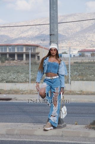 trans girl IsisBitt 3737443 trans girl IsisBitt 3737443