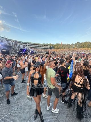 trans girl IsisBitt 5234747 trans girl IsisBitt 5234747