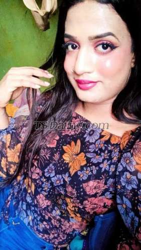 trans girl IsshaniQueen 3709457 trans girl IsshaniQueen 3709457