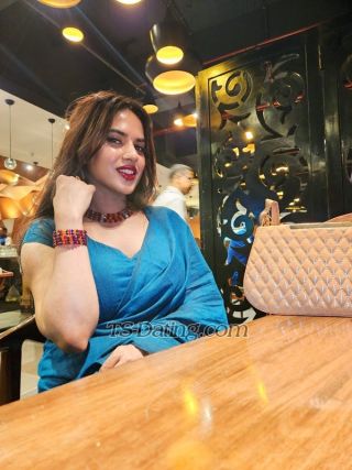 trans girl ItishaSarker 0520880