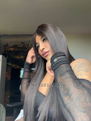 trans girl Itslua 1732345 trans girl Itslua 1732345