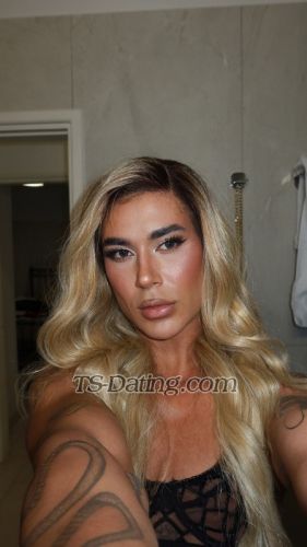 trans girl isabelliurach 6021555