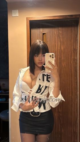trans girl Jadeslvn 0305525
