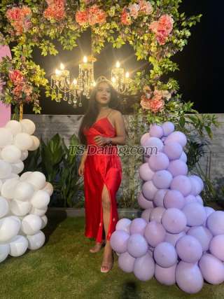 trans girl Jenelia 9247315