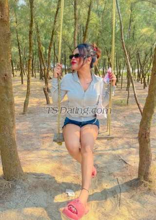 trans girl Jenniferwhit 1162863