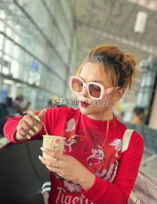 trans girl Jenniferwhit 2245868