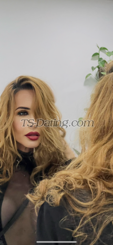 trans girl KAROLYNATS 3676730 trans girl KAROLYNATS 3676730