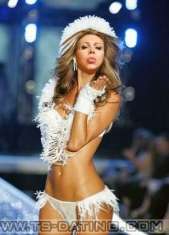 KHRISTIANE Lyon Transex Привет, меня зовут Кристиан Порто, прекрасная блондинка. Уважаемый клиент, я прошу вас хорошо заботиться о моем. Анонсируйте хорошо. Я принимаю вас в сдержанной и чистой обстановке, поэтому я ожидаю от вас того же и уважаю время встречи, вы должны позвонить за полчаса до встречи, которую у меня есть время подготовить для вас. Я транс-эскорт, а не машина, и я надеюсь, что вы тоже ищете прекрасное существо, которого ждете в сексуальной одежде, в платье с сексуальным бельем, чтобы разделить горячие моменты. Я активный и пассивный с настоящим 20см сексом. , предлагаю вам моменты прелюдии, объятия, ласки, 69 и т.д... Мои дорогие молодые люди, разгрузите и вас, я получаю с той же услугой, каждый день с уважением ко всем. Я хорошо говорю и понимаю по-французски, чтобы ответить на ваш вопрос, поэтому вы ищете VIP-эскорт для интимных моментов или для путешествий, шоппинга, ужина с глазу на глаз, конечно, в отношении моих транс-эскорт-услуг, , На электронные письма и смс, а также на скрытые номера не отвечаю.