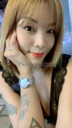 trans girl KITTYMOOOOO 8733084