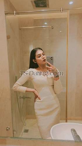 trans girl KKIARA 0133467 trans girl KKIARA 0133467