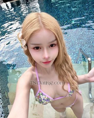 trans girl Kamonrat 0374018