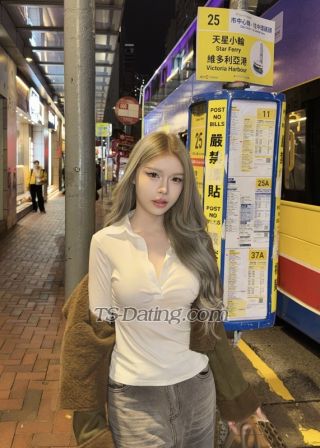 trans girl Kamonrat 0527769