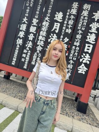 trans girl Kamonrat 6126566